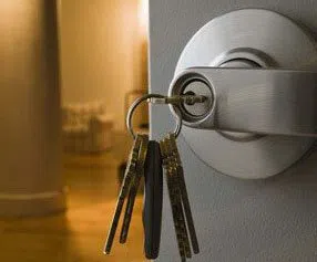 Universal Locksmith Store Miami, FL 305-744-5796 - 10-Commercial-Lockouts
